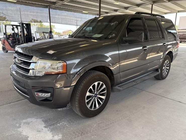 2015-ford-expedition-image-4