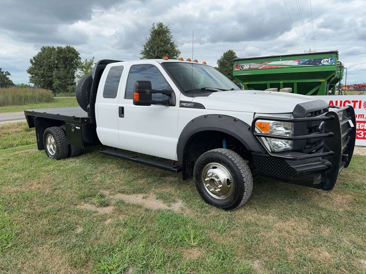 2015-ford-f350-image-26