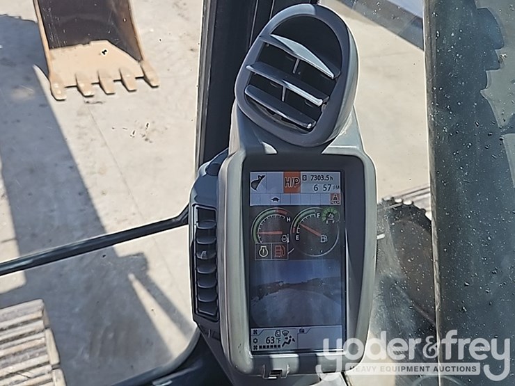 2019-deere-210g-image-58