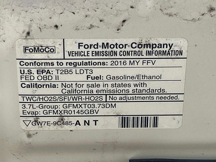 2016-ford-explorer-image-10