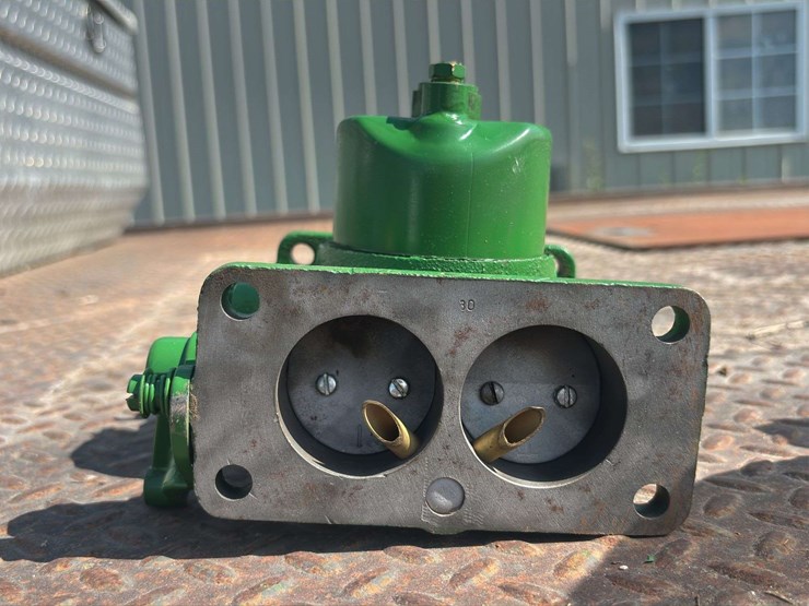 john-deere-720/730-carburetor-image-13