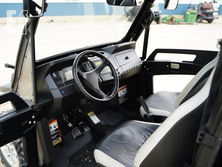 2012-john-deere-gator-rsx-850i-image-23