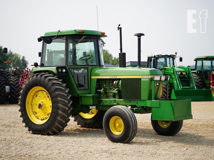 1976-john-deere-4230-image-3