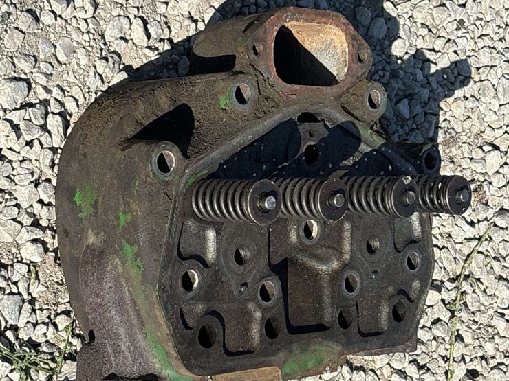 john-deere-model-70-gas-head-image-6