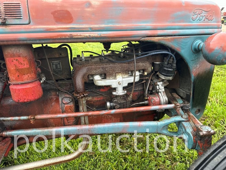 ford-8n-image-3