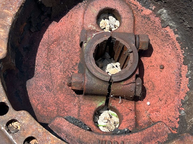 john-deere-model-g-flywheel-image-7