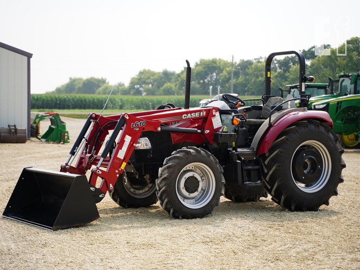 2022-case-ih-farmall-75a-image-1