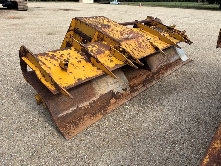 #79687-•-gomaco-concrete-form-attachments-image-7