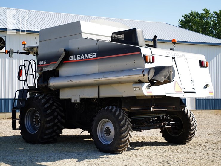 2004-gleaner-r65-image-7