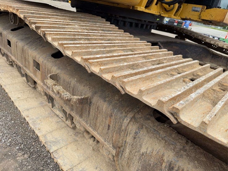 2013-caterpillar-329el-image-25