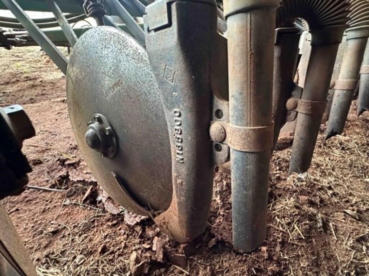 john-deere-8350-image-27