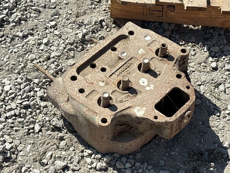 john-deere-model-a-head-image-11