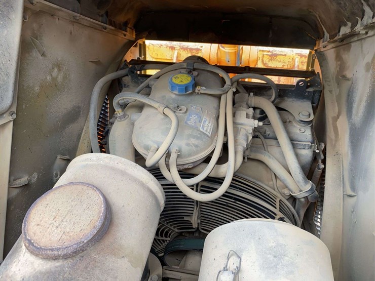 2007-deere-410j-image-22