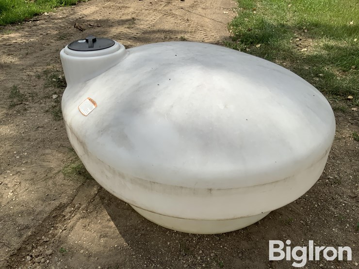 210-gal-plastic-water-tank-image-7