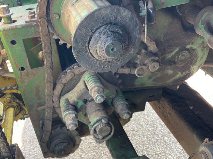 john-deere-3970-image-23