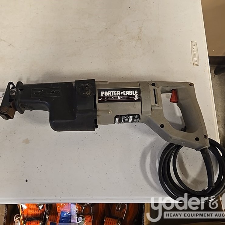 120V Porter Cable Sawzal, Model 738, Variable Speed