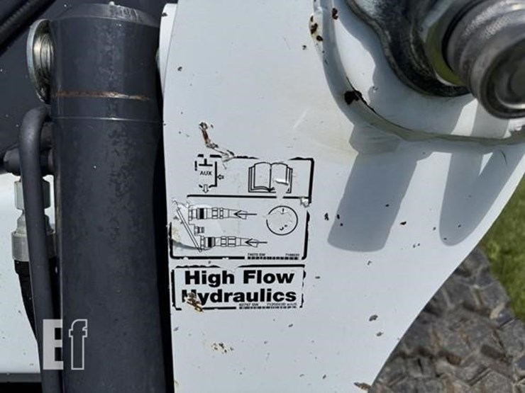 2019-bobcat-t770-image-11