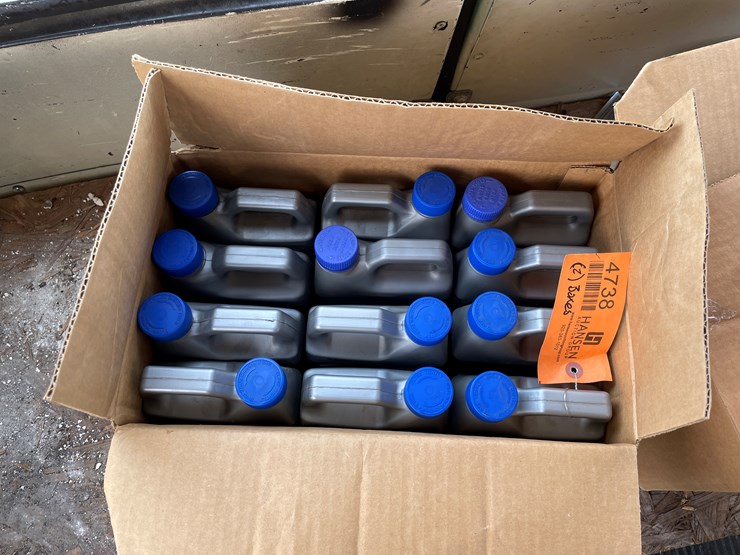 #4738-•-(2)-boxes-of-blue-def-diesel-anti-gel-image-2