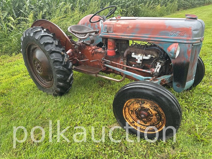 ford-8n-image-2