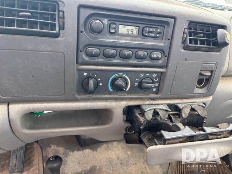 1999-ford-f350-image-37