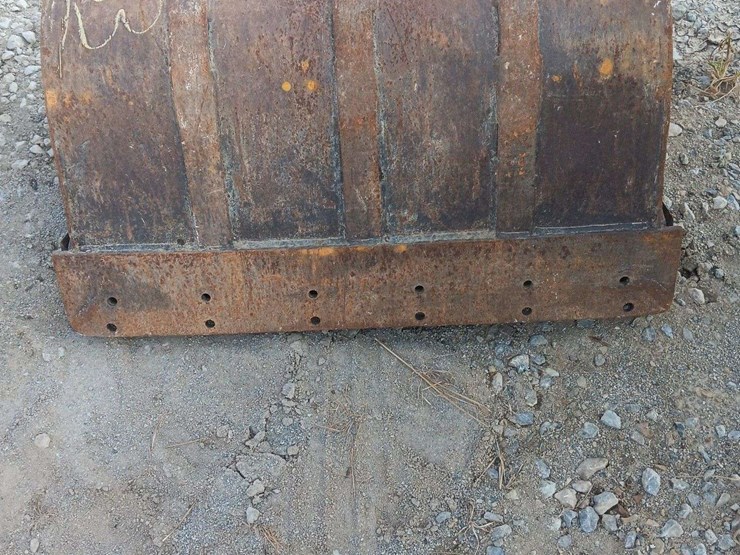 bobcat-36"-smooth-buck-for-mini-excavator-image-2