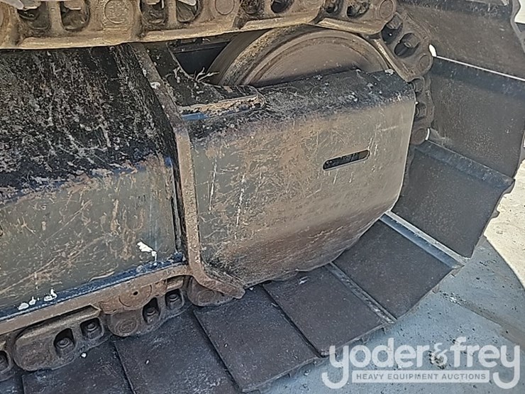 2019-deere-210g-image-12