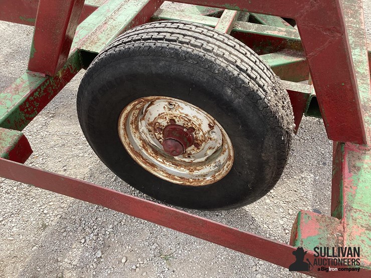 6-bale-gooseneck-hay-trailer-image-20