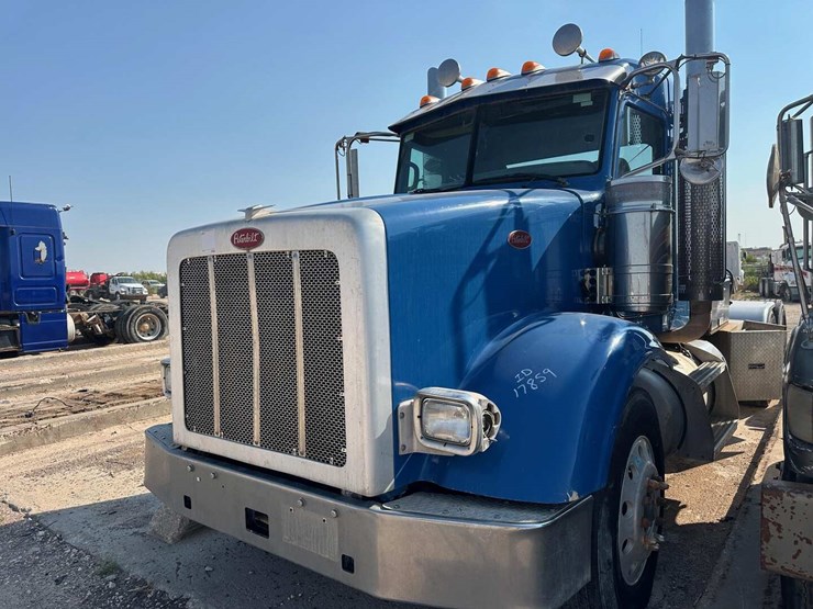 peterbilt-367-image-1