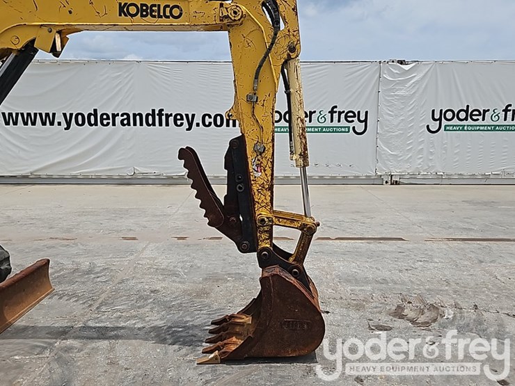 2017-kobelco-sk45sr-image-17