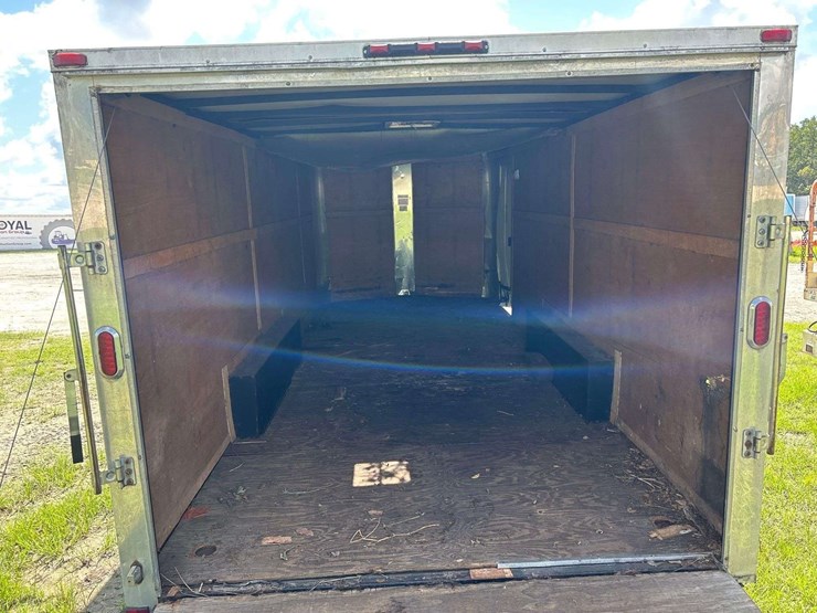 22ft-t/a-enclosed-cargo-trailer-image-12