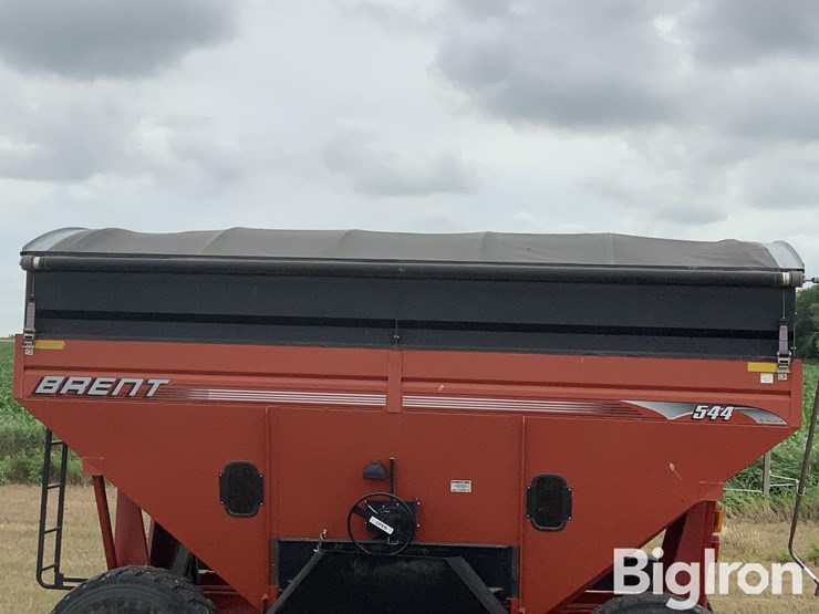 unverferth-gt-544-gravity-wagon-image-18