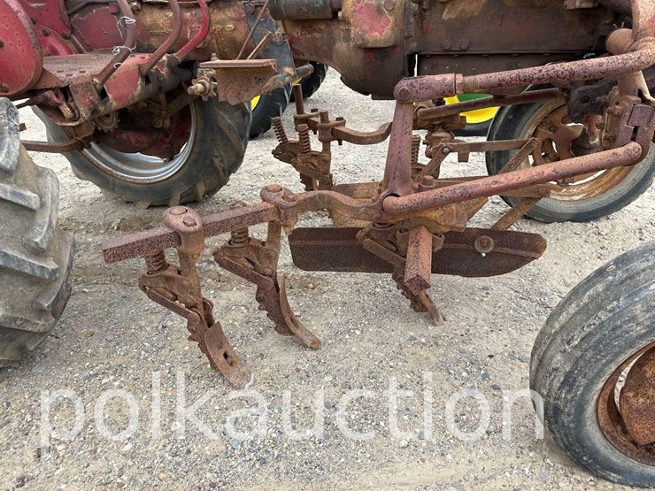 947---farmall-138-(sn#-4203)-image-4