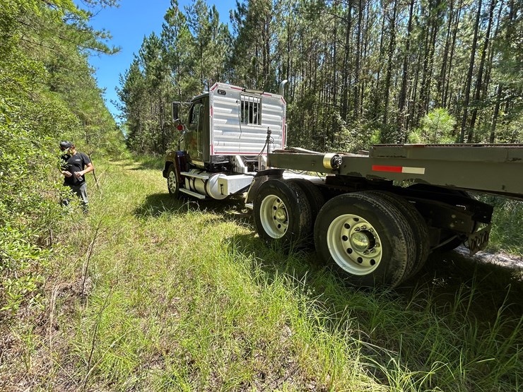 2016-western-star-4700sb-image-4