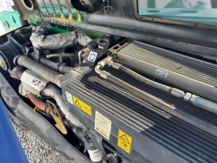 jcb-525-image-8