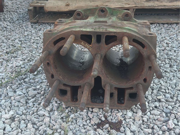 john-deere-model-g-block-image-9