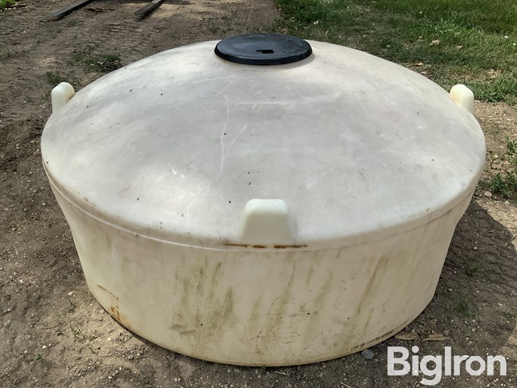 300-gal-water-tank-image-6