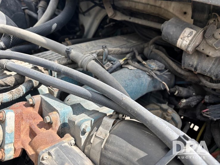 2007-international-durastar-4300-image-31