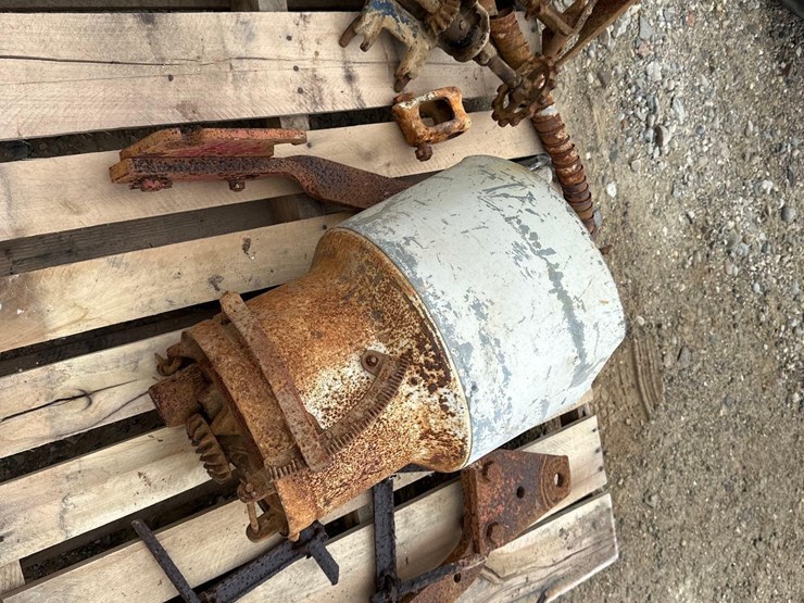 945---farmall-cub-(sn#-134679)-image-12