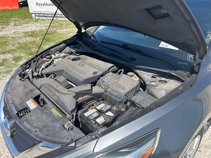 2016-nissan-altima-2.5-sedan-image-7