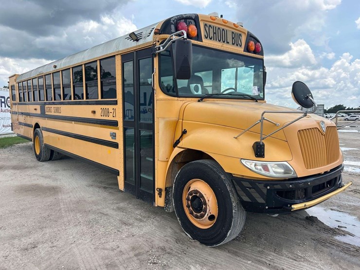 2009-ic-corporation-pb105-school-bus-image-2
