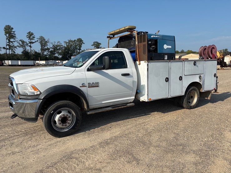 dodge-ram-5500-image-20