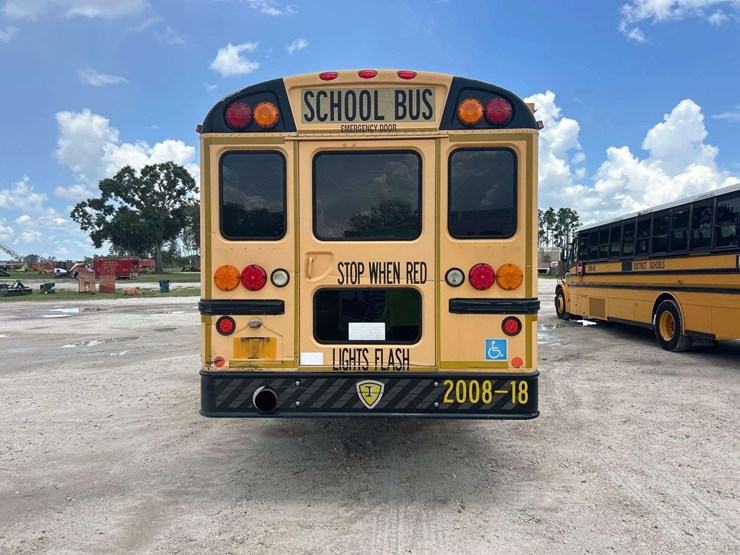 2009-ic-corporation-pb105-school-bus-image-19
