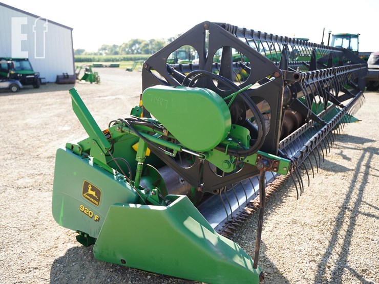 2000-john-deere-920f-image-13