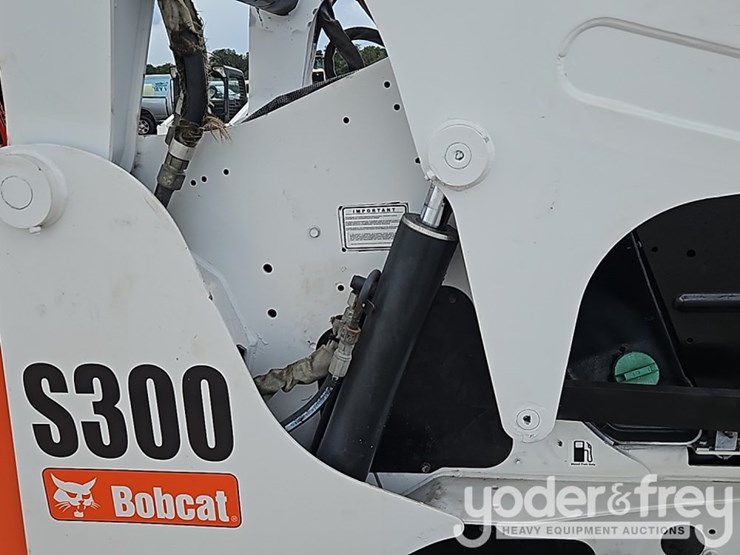 bobcat-s300-image-8