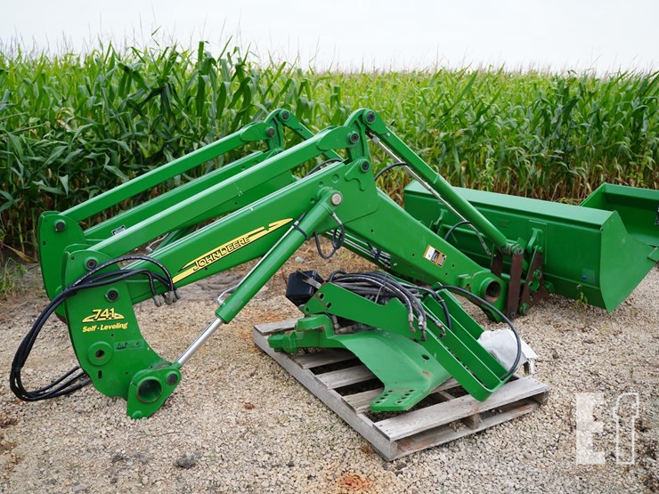 2008-john-deere-741-image-1