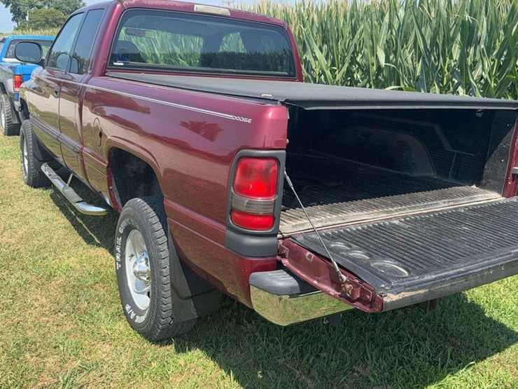 2001-dodge-ram-1500-image-5