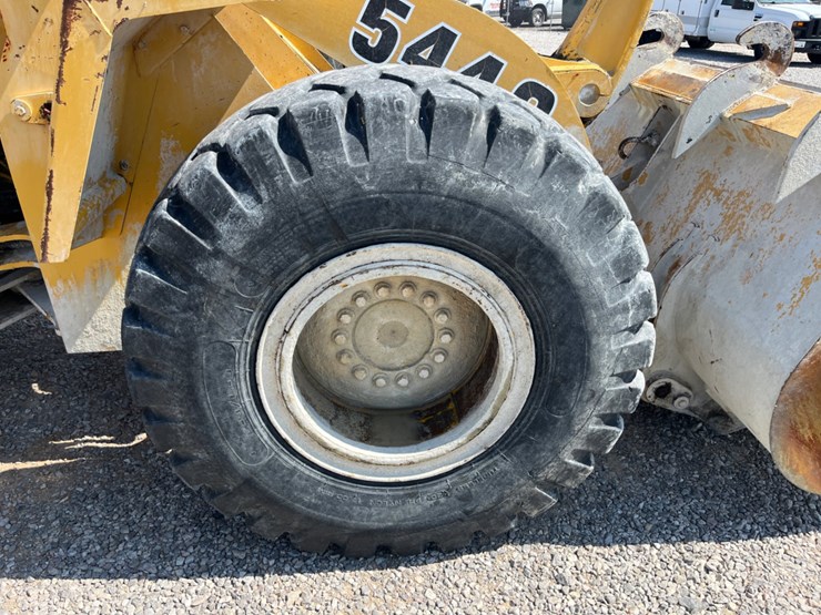 1997-deere-544g-image-11