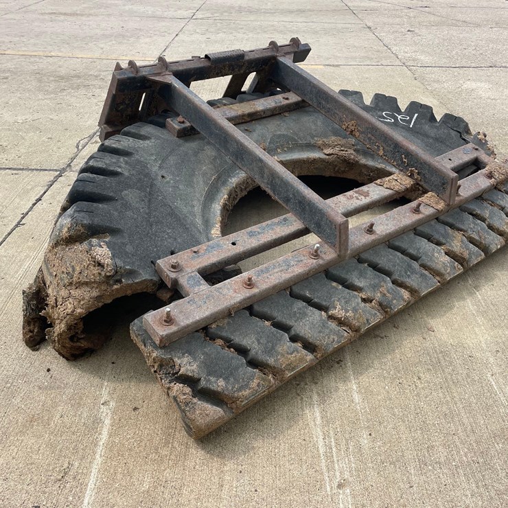Skidloader 8ft Tire Scraper