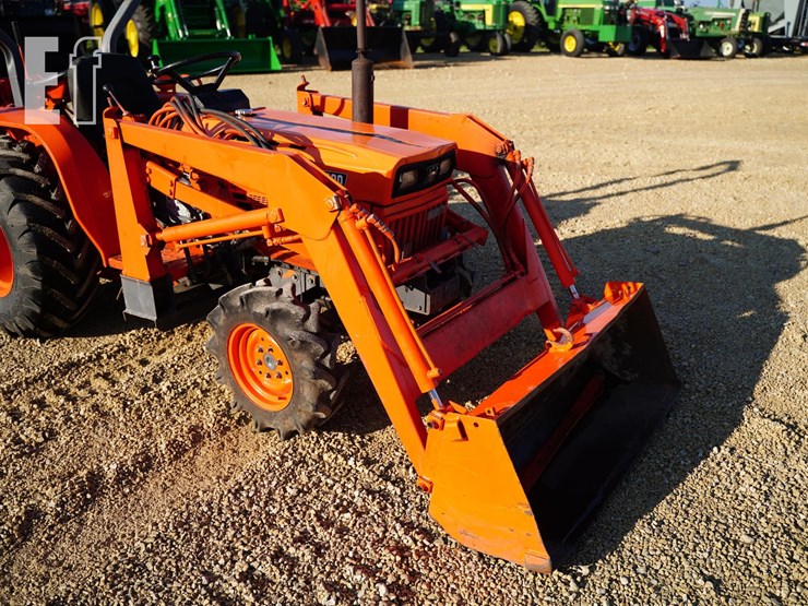 kubota-b8200-image-13