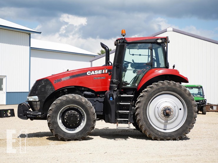 2017-case-ih-magnum-280-image-7